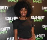 Inna Modja, le jour même de la sortie de son album Love revolution, faisait la guerre ! Dans les rangs de ses recrues people, Activision comptait quelques bombes pour rendre le lancement de  Call of Duty: Modern Warfare 3  encore plus explosif, lundi 7 novembre 2011 au Palais de Chaillot !