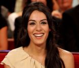 Karine Ferri et Sofia Essaïdi se transforment en anges gardiens de Noël