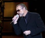 George Michael présentait son spectale Symphonica à Milan, le 11 novembre 2011.