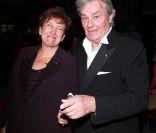Roselyne Bachelot et Alain Delon en septembre 2011. 