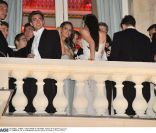 Ambiance au Bal des Débutantes le 26 novembre 2011 à Paris, les débutants sont sur le balcon pour fumer... 