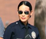 Lucy Liu, sur le tournage de Southland, à Los Angeles le 28 novembre 2011.