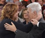 Guy Bedos et Michèle Bernier dans l'émission Vivement Dimanche diffusée le 4 décembre 2011 - au Studio Gabriel le 1er décembre 211 