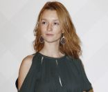Audrey Marnay lors de la soirée Burberry à l\'ambassade de Grande-Bretagne le 1er décembre 2011