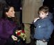 La princesse Marie et le petit prince Henrik le 1er décembre 2011 au château de Schackenborg au Danemark pour allumer les illuminations de Noël