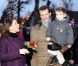 La princesse Marie, le prince Joachim et le petit prince Henrik le 1er décembre 2011 au château de Schackenborg au Danemark pour allumer les illuminations de Noël