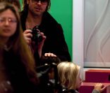 Brad Pitt et Angelina font du repérage pour Noël avec leurs 6 enfants, à New York. 7 décembre 2011