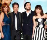 Kelly Reilly, Robert Downey Jr., Noomi Rapace et Jude Law présentent Sherlock Holmes : Jeu d\'ombres à Londres, le 9 décembre 2011.