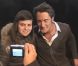Vincent Cerutti avec une fan à Thionville, le 7 décembre 2011