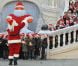 La princesse Charlene de Monaco et Albert de Monaco ont donné le sourire  aux enfants pour le Noël de Monaco organisé le 14 décembre 2011