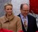 La princesse Charlene de Monaco et Albert de Monaco ont donné le sourire  aux enfants pour le Noël de Monaco organisé le 14 décembre 2011