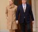 La princesse Charlene de Monaco et Albert de Monaco ont donné le sourire  aux enfants pour le Noël de Monaco organisé le 14 décembre 2011