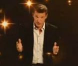 Benjamin Castaldi, animateur de TF1, souhaite un joyeux Noël aux Français
