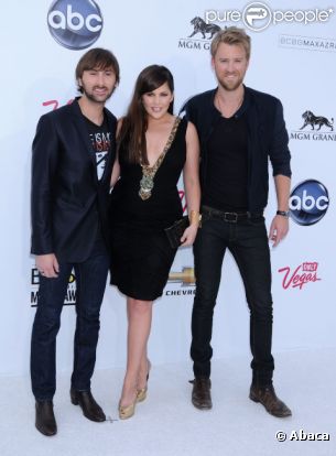 Charles Kelley, Dave Haywood, Hillary Scott du groupe Lady Antebellum en à Las Vegas, en mai 2011 