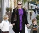 Sharon Stone: La maman star et ses deux jeunes fils s'isolent avant le réveillon