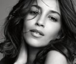 Leïla Bekhti pour L'Oréal Paris