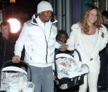 Mariah Carey amincie et Nick Cannon, tout de blanc, sortent leurs jumeaux Monroe et Moroccan, à Aspen, pour le réveillon du 31 décembre 2011