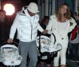 Mariah Carey et Nick Cannon sortent leurs jumeaux Monroe et Moroccan, à Aspen, pour le réveillon du 31 décembre 2011
