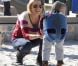 Ali Larter maman poule dans un parc de Los Angeles. Le 3 janvier 2011 sous un beau soleil