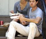Keri Russell a donné naissance le 27 décembre 2011, à New York, au second enfant du couple qu\'elle forme avec son mari Deane : une petite fille, Willa, qui rejoint son grand-frère de 4 ans, River.