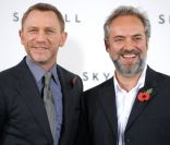 Daniel Craig et Sam Mendes en novembre 2011 à Londres.