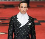 Carrill défile pour Prada printemps-été 2012 à Milan, le 15 janvier 2012.