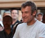 Mats Wilander (photo : en février 2011 los d'une exhibition en Floride avec McEnroe), légende du tennis suédois, s'est blessé dans une chute survenue à son appartement australien à Melbourne, le 14 janvier 2012.