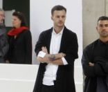 Kris Van Assche en pleine répétition du défilé Dior Homme automne-hiver 2012/2013 à Paris, le 21 janvier 2012.