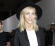 Le mannequin Anja Rubik assiste au défilé Dior Homme à Paris, le 21 janvier 2012.