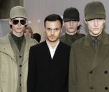 Kris Van Assche et ses mannequins Dior Homme à Paris, le 21 janvier 2012.