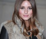 Olivia Palermo lors de son arrivé au défilé Armani Privé le 24 janvier à Paris