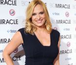Vinessa Shaw à l'avant-première de Miracle en Alaska, le 25 janvier 2012 à Washington.