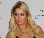 Paris Hilton lors de la soirée caritative pour l'association Givelove.org au club 1 OAK à Las Vegas, le 27 janvier 2012
