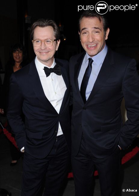 Jean Dujardin et Gary Oldman lors des Directors Guild Awards, le 28 janvier 2012 à Los Angeles