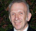 Jean-Paul Gaultier à Paris lors du dixième Dîner De La Mode, le 26 janvier 2012.