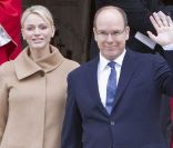Le prince Albert a présenté Charlene, avenir de la dynastie, au Conseil national