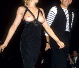    Les muses de Jean Paul Gaultier   
 &nbsp; 
 Madonna défile pour Jean Paul Gaultier 