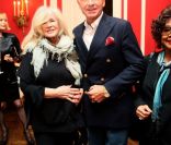 Le prince Von Anhalt et Connie Stevens lors de l'anniversaire de Zsa Zsa Gabor (95 ans) chez elle à Los Angeles le 6 février 2012 