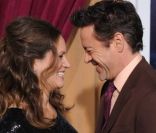 Robert Downey Jr. et sa femme Susan à Los Angeles le 6 décembre 2011 pour l\'avant-première de Sherlock Holmes 2