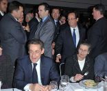François Hollande, Nicolas Sarkozy et Simone Veil au dîner du CRIF, à Paris, le 8 février 2012.