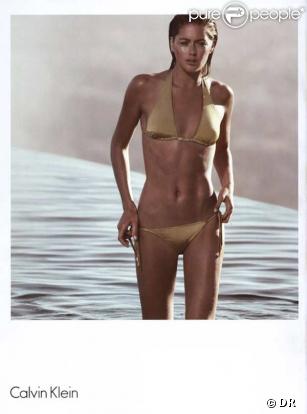 Doutzen Kroes dans la Pub Calvin Klein 