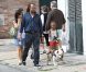 Shiloh, Zahara et Maddox, les enfants de Brad Pitt et Angelina Jolie,  avec leur nounou et garde du corps à la Nouvelle-Orléans le 7 mars 2012