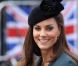 La duchesse de Cambridge s'offre un bain de foule à Leicester, le 8 mars 2012