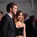 Miley Cyrus éclatante avec son chéri Liam Hemsworth et les stars de Hunger Games