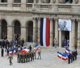 Mort de Pierre Schoendoerffer : un hommage solennel et digne aux Invalides
