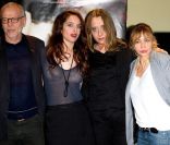 Pascal Greggory, Clara Ponsot, Virginie Despentes et Emmanuelle Béart à l\'avant-première de <em>Bye Bye Blondie</em>, à Paris le 19 mars 2012.