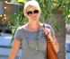 Reese Witherspoon, enceinte : Pas de sourire mais un joli ventre bien rond