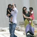 Brad Pitt et Angelina Jolie : Vacances heureuses avec leurs six enfants