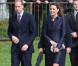  Kate en tailleur Amanda Wakeley pour la dernière sortie avant le mariage, en avril 2011, à Darwen. 
 Catherine, duchesse de Cambridge (Kate Middleton), devenue de manière fulgurante une icône de style depuis son entrée dans la famille royale, s'en est souvent remise au bleu, une couleur qu'elle affectionne, pour des occasions spéciales. 