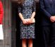  Kate Middleton à Los Angeles le 10 juillet 2011. 
 Catherine, duchesse de Cambridge (Kate Middleton), devenue de manière fulgurante une icône de style depuis son entrée dans la famille royale, s'en est souvent remise au bleu, une couleur qu'elle affectionne, pour des occasions spéciales. 